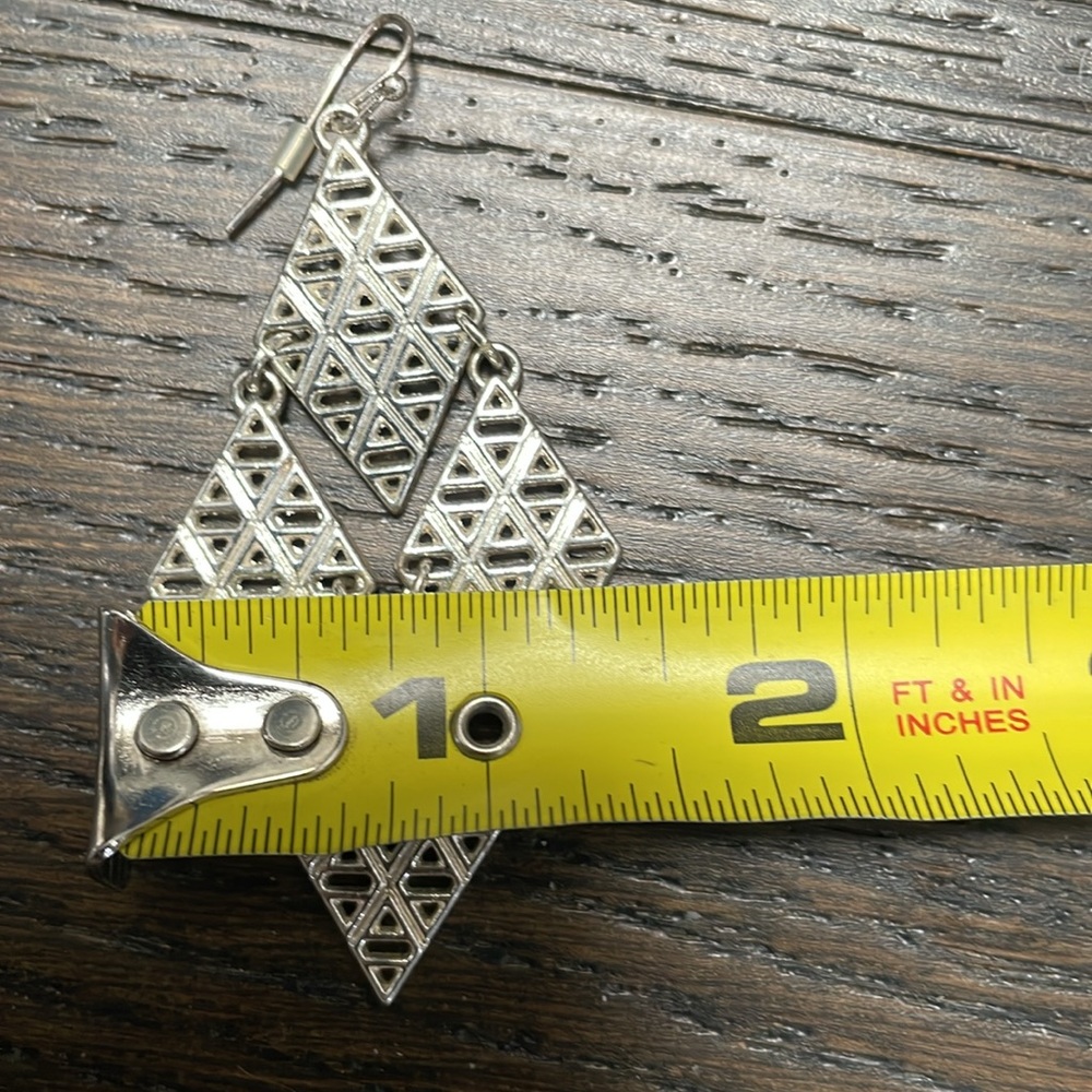 Earrings - Picture 6 of 6
